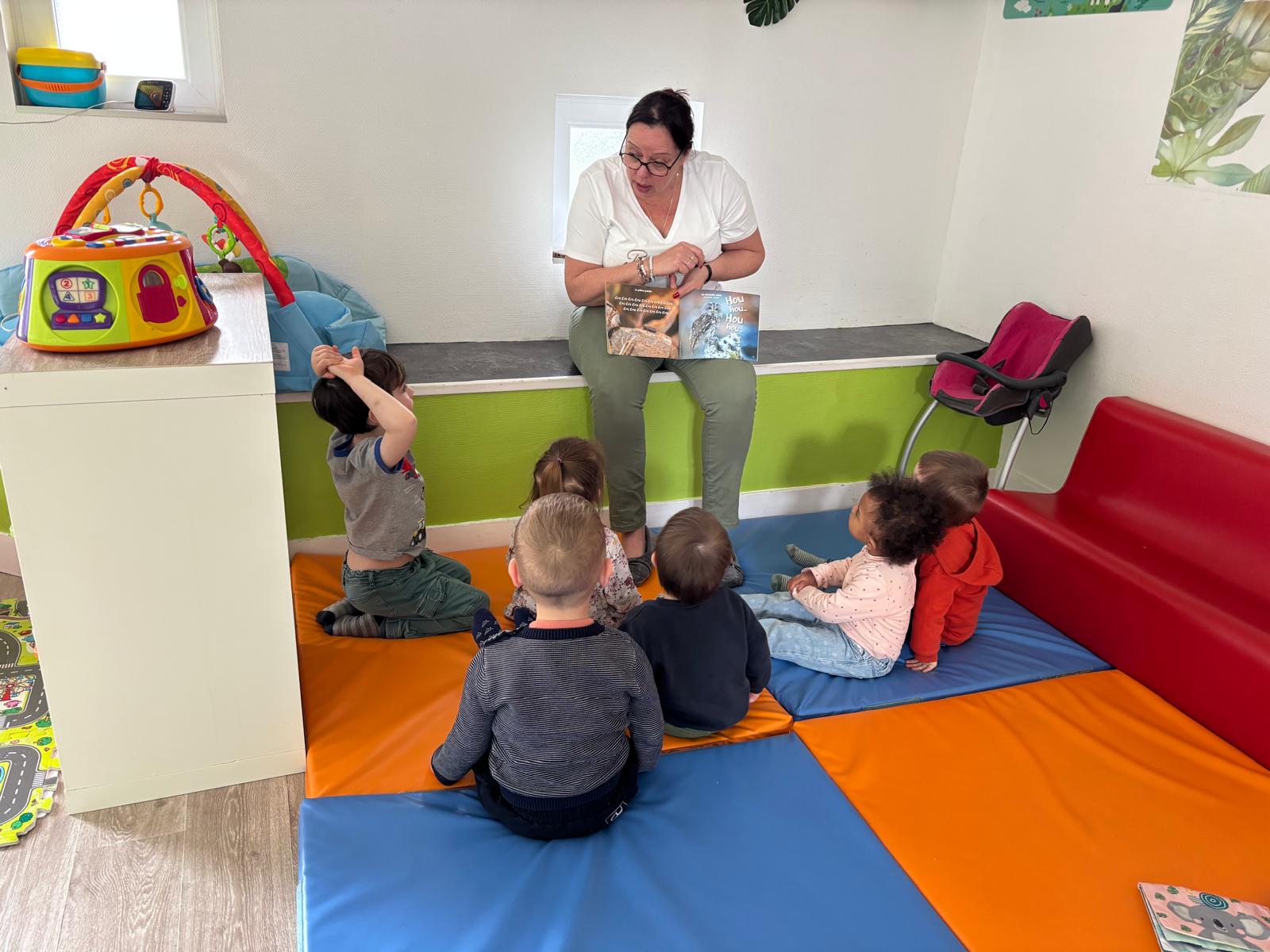 Temps de lecture et d'histoires avec les enfants